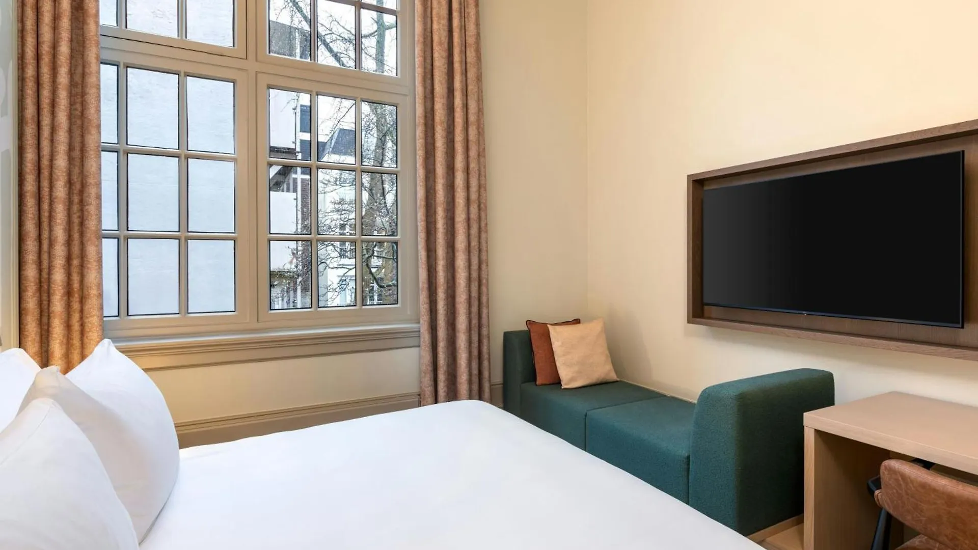 The College Hotel Amsterdam, Autograph Collection